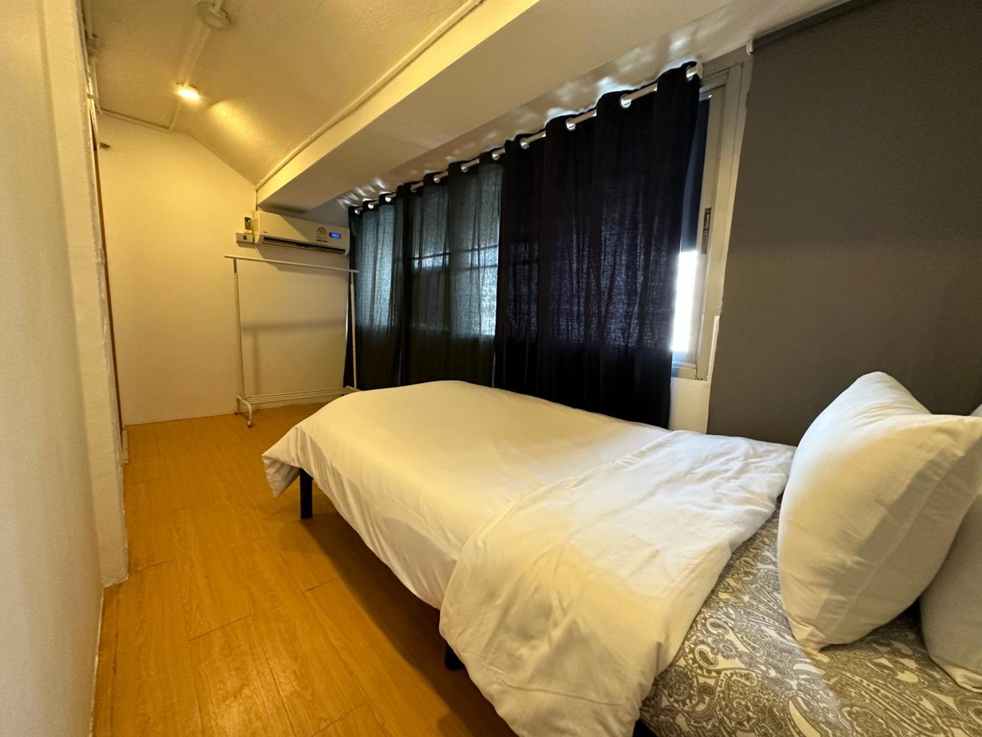 The Cute Silom Hostel Μπανγκόκ Εξωτερικό φωτογραφία